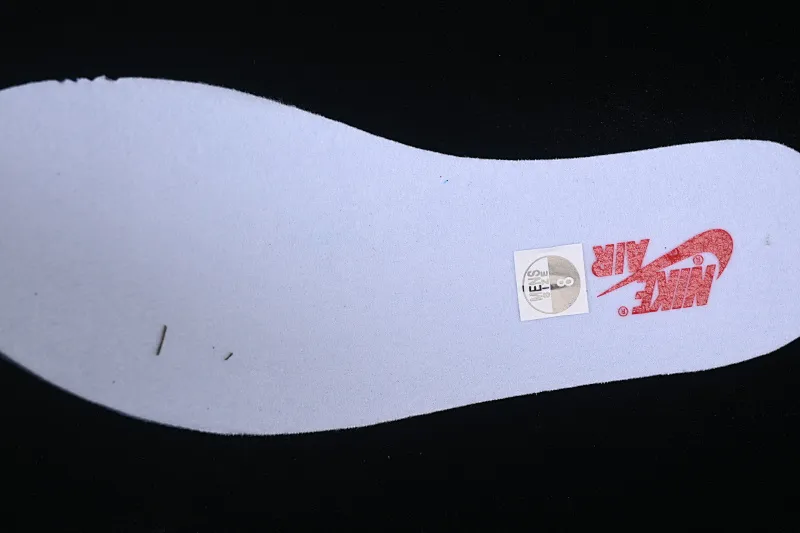 All categories Air Jordan Jordan series basketball shoes Air Jordan 1 High W version Travis Scott x Air Jordan 1 High OG AJ1 anti-hook high-top basketball shoes CD4487-001